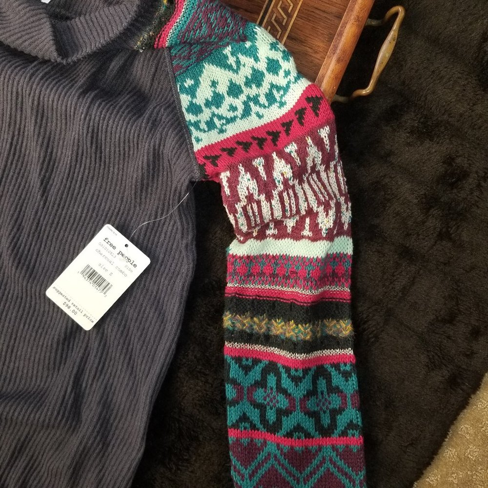 Free People Turtle Neck - Picture 5 of 8